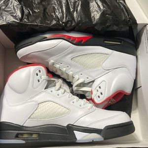 Air Jordan 5 Fire Red. Worn 2 times in excellent condition. Verified from goat